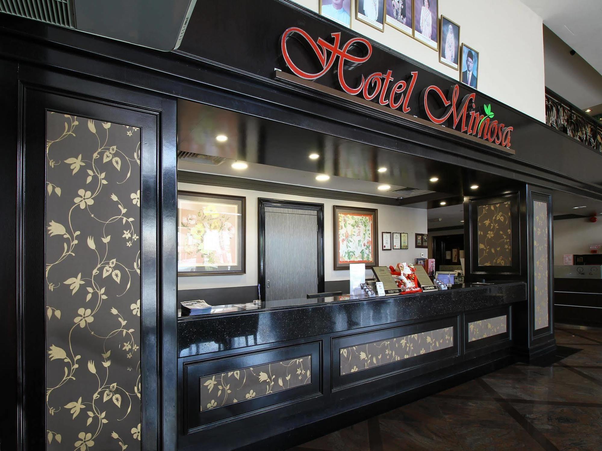 ホテル ミモザ Malacca エクステリア 写真